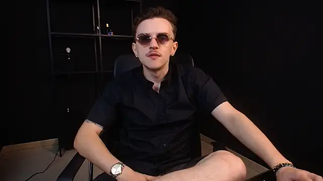 FelixStarkk online show from July 11, 2026, 5:43 am