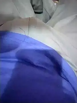 zorhotty online show from September 24, 2025, 4:10 pm