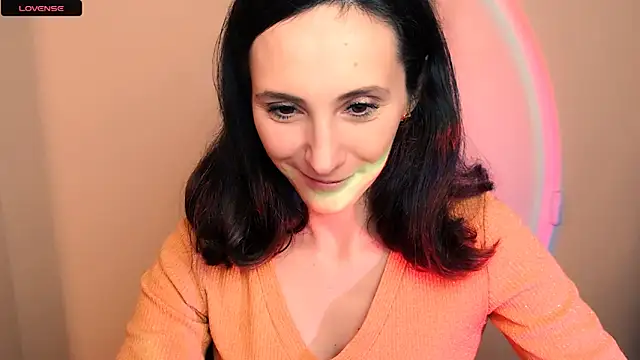 Snapshot of AlissaJersi chatting on November 3, 2025, 10:27 am AlissaJersi online show from November 3, 2025, 10:27 am