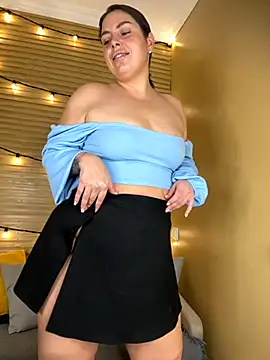 Snapshot of Amalia-Lia chatting on October 31, 2025, 11:39 pm Amalia-Lia online show from October 31, 2025, 11:39 pm