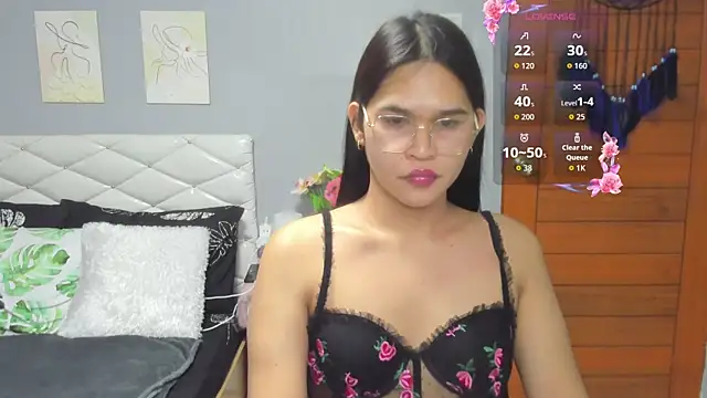 Snapshot of AlianaBlair chatting on October 20, 2025, 3:34 pm AlianaBlair online show from October 20, 2025, 3:34 pm