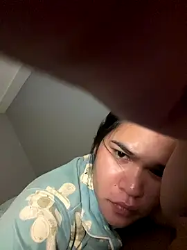 Snapshot of AlianaBlair chatting on November 5, 2025, 6:19 pm AlianaBlair online show from November 5, 2025, 6:19 pm