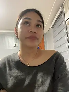 Snapshot of AlianaBlair chatting on November 11, 2025, 12:27 pm AlianaBlair online show from November 11, 2025, 12:27 pm