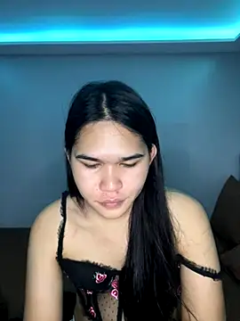 Snapshot of AlianaBlair chatting on November 13, 2025, 2:49 pm AlianaBlair online show from November 13, 2025, 2:49 pm