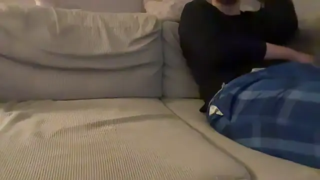 Snapshot of DEhornycoupleD chatting on November 16, 2025, 8:25 pm DEhornycoupleD online show from November 16, 2025, 8:25 pm