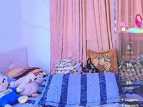 Snapshot of la_fox_ chatting on June 27, 2026, 12:22 pm la fox online show from June 27, 2026, 12:22 pm