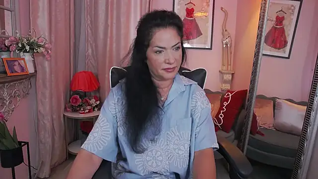 Snapshot of MyLovOne chatting on September 10, 2025, 12:16 pm MyLovOne online show from September 10, 2025, 12:16 pm