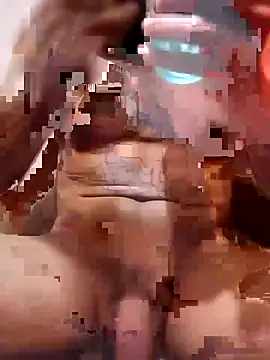 Snapshot of Golonzo1996 chatting on October 16, 2025, 11:28 pm Golonzo1996 online show from October 16, 2025, 11:28 pm