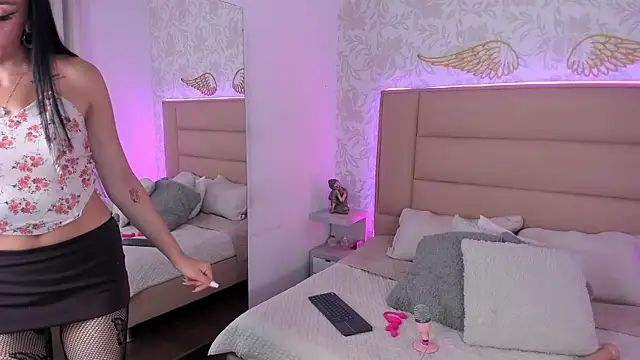 tiffany wine online show from September 30, 2025, 4:06 am