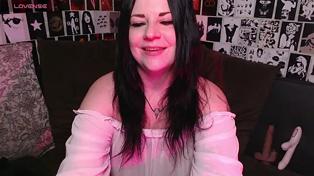 Snapshot of Kvopa chatting on October 23, 2025, 12:10 am Kvopa online show from October 23, 2025, 12:10 am