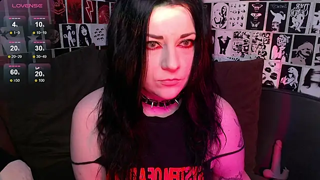 Kvopa online show from December 2, 2025, 9:10 pm