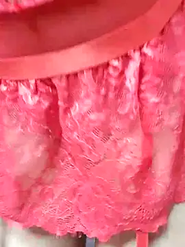 Snapshot of Kat_Christine chatting on November 5, 2025, 3:28 am Kat Christine online show from November 5, 2025, 3:28 am