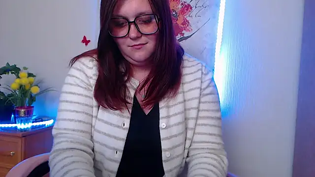 Alisawoods  online show from May 31, 2026, 12:34 pm
