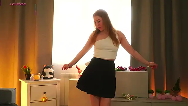 LorettaGladman online show from March 28, 2026, 4:45 am