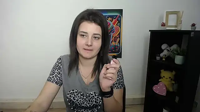 Snapshot of Katrin_kiss_ chatting on September 9, 2025, 1:32 pm Katrin kiss online show from September 9, 2025, 1:32 pm