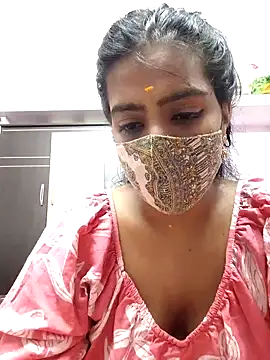 Tamil-Meenu12 online show from March 11, 2026, 6:52 am