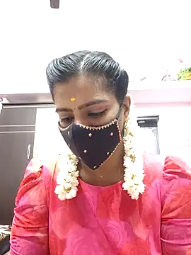 Tamil-Meenu12 online show from April 24, 2026, 5:32 am