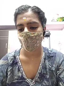 Tamil-Meenu12 online show from June 13, 2026, 6:33 am