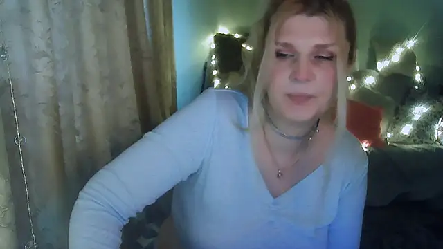 Snapshot of TsPostophere chatting on January 29, 2025, 11:09 am TsPostophere online show from January 29, 2025, 11:09 am