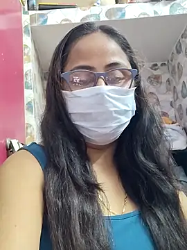 nisha 1110 online show from October 19, 2025, 6:19 pm