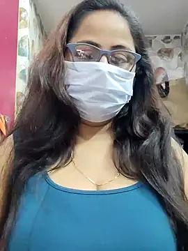 nisha 1110 online show from November 21, 2025, 1:54 pm