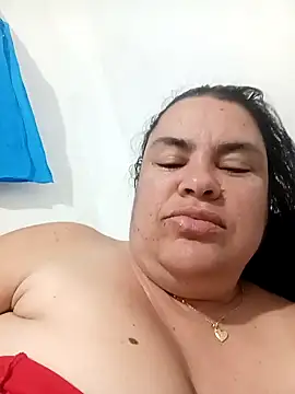 yaneth  online show from October 29, 2025, 11:17 pm