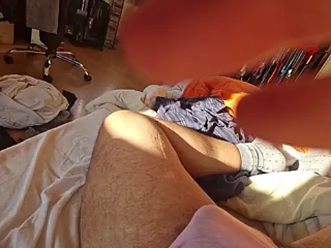 Snapshot of Badeanzug chatting on November 7, 2025, 2:28 pm Badeanzug online show from November 7, 2025, 2:28 pm