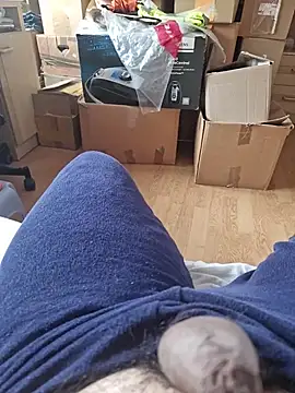 Snapshot of Badeanzug chatting on November 10, 2025, 8:24 am Badeanzug online show from November 10, 2025, 8:24 am