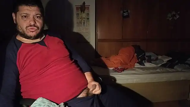 Snapshot of Badeanzug chatting on November 14, 2025, 2:32 am Badeanzug online show from November 14, 2025, 2:32 am