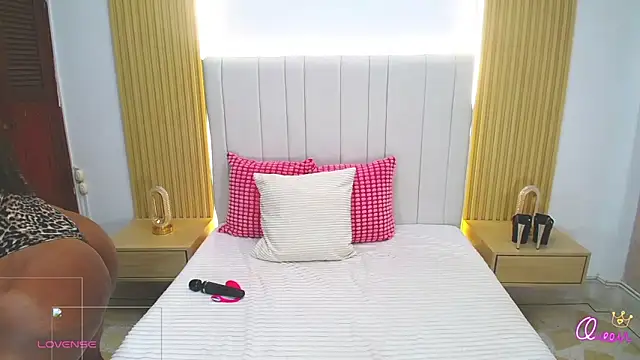 WildScarlet online show from March 6, 2026, 1:07 pm