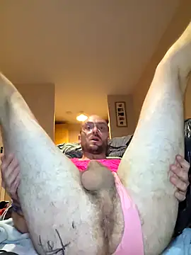 Snapshot of ExtremeDaddy89 chatting on October 2, 2025, 9:33 pm ExtremeDaddy89 online show from October 2, 2025, 9:33 pm