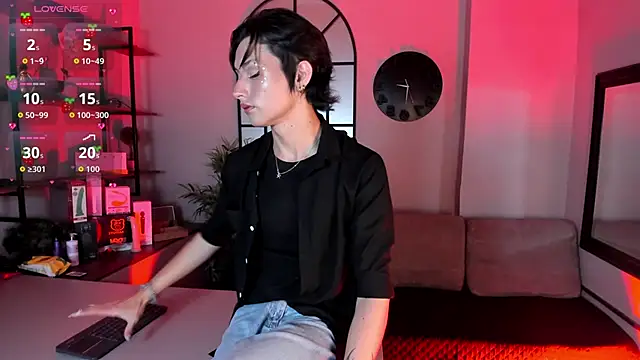  ANGELL DUSTT  online show from November 2, 2025, 3:53 am