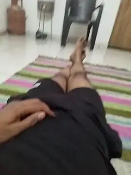 dhruve2010 online show from October 11, 2025, 6:17 pm