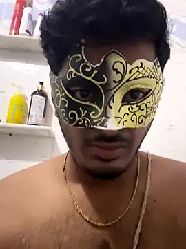 Snapshot of VVcouple chatting on November 10, 2025, 9:36 pm VVcouple online show from November 10, 2025, 9:36 pm