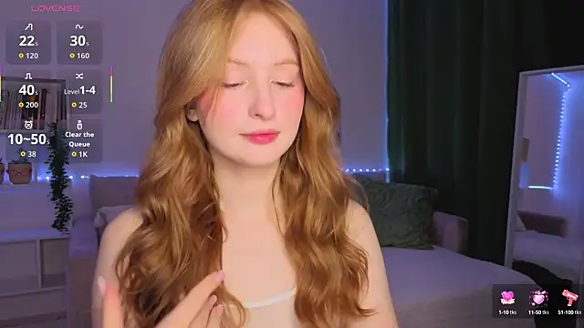 Snapshot of Betty_Twinkle chatting on September 18, 2025, 9:17 pm Betty Twinkle online show from September 18, 2025, 9:17 pm