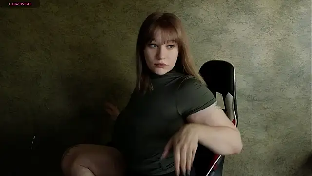 Morvelyn online show from October 5, 2025, 7:07 am