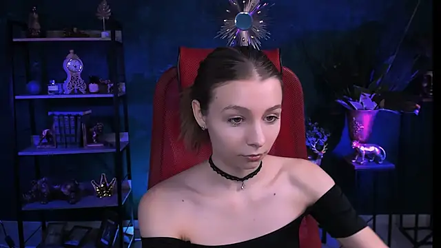 JulieDaniel online show from October 11, 2025, 4:22 am