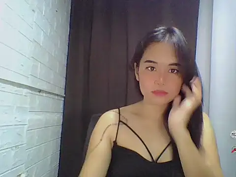 Snapshot of Sluttygirlana chatting on October 7, 2025, 5:48 am Sluttygirlana online show from October 7, 2025, 5:48 am