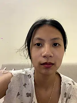 Snapshot of Lil-Gi chatting on October 22, 2025, 3:45 pm Lil-Gi online show from October 22, 2025, 3:45 pm