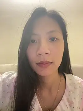 Snapshot of Lil-Gi chatting on October 27, 2025, 3:49 pm Lil-Gi online show from October 27, 2025, 3:49 pm