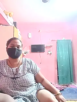 biggbobbsgirl online show from November 25, 2025, 6:19 pm