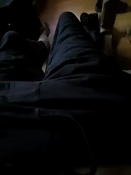 Snapshot of Fonse1860 chatting on October 7, 2025, 7:49 am Fonse1860 online show from October 7, 2025, 7:49 am