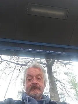 Snapshot of Fonse1860 chatting on October 30, 2025, 9:33 am Fonse1860 online show from October 30, 2025, 9:33 am