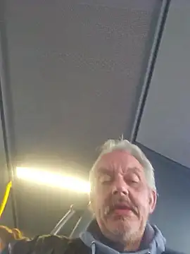 Snapshot of Fonse1860 chatting on November 14, 2025, 9:30 am Fonse1860 online show from November 14, 2025, 9:30 am