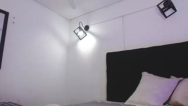 bloom bbc online show from September 18, 2025, 8:33 pm