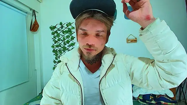 Gold Loyal77 online show from February 8, 2026, 6:06 am