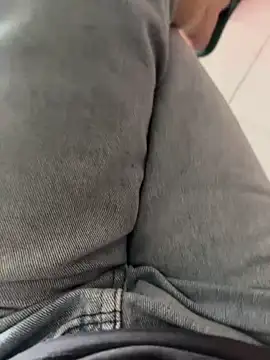 sharon-Hanna online show from December 4, 2025, 1:26 am