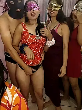 Sexy anaamika online show from November 22, 2025, 8:02 am