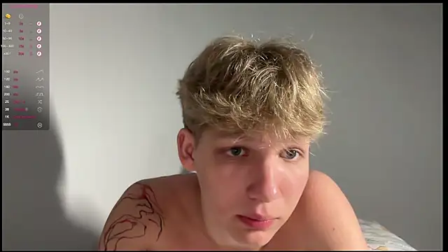 Snapshot of walter_cute chatting on March 2, 2026, 4:03 pm walter cute online show from March 2, 2026, 4:03 pm