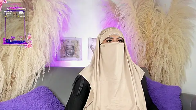 Snapshot of yasmin_elite chatting on September 18, 2025, 9:00 am yasmin elite online show from September 18, 2025, 9:00 am